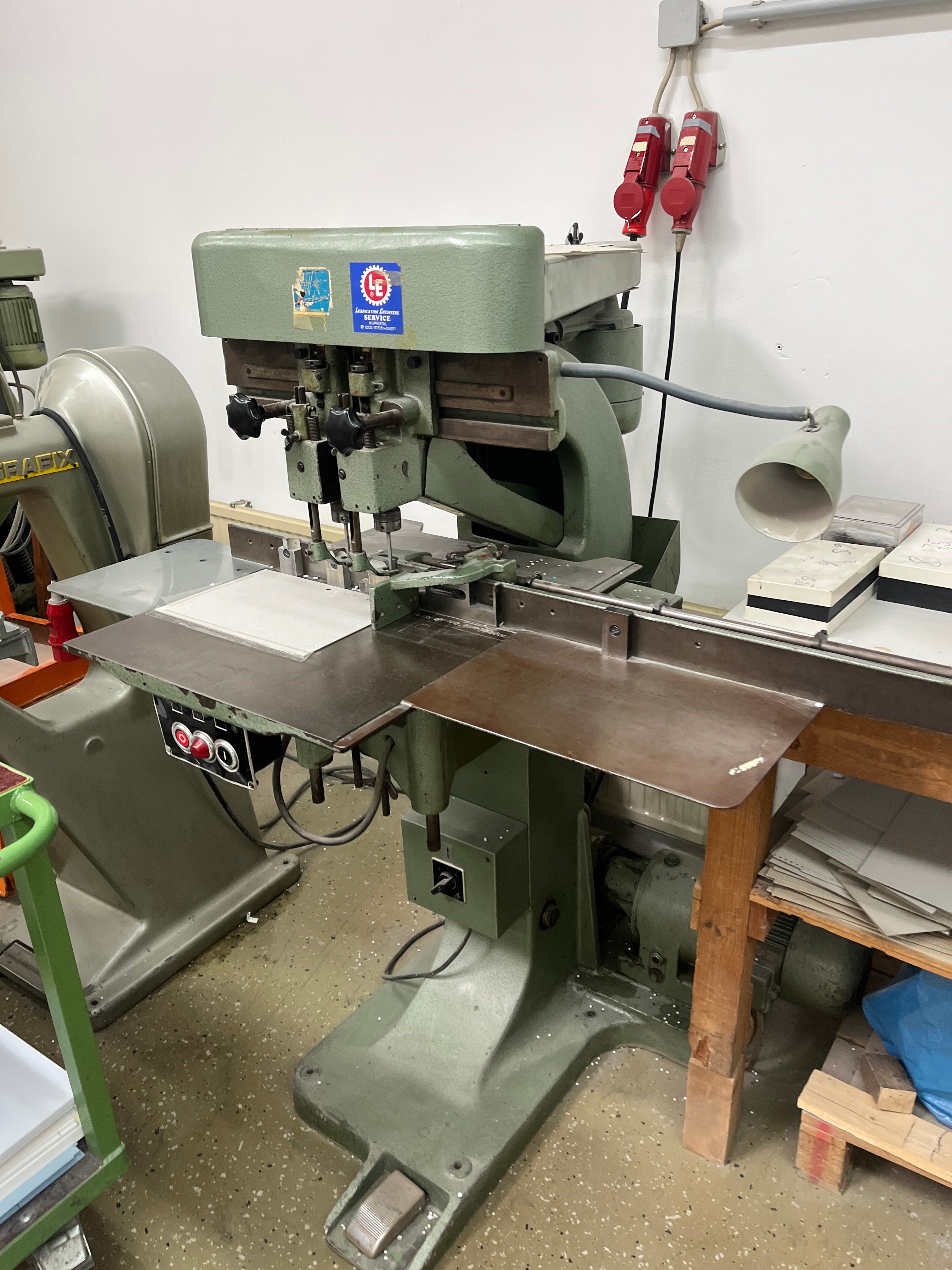 Hang Typ 106 DTK 2 2-head drilling