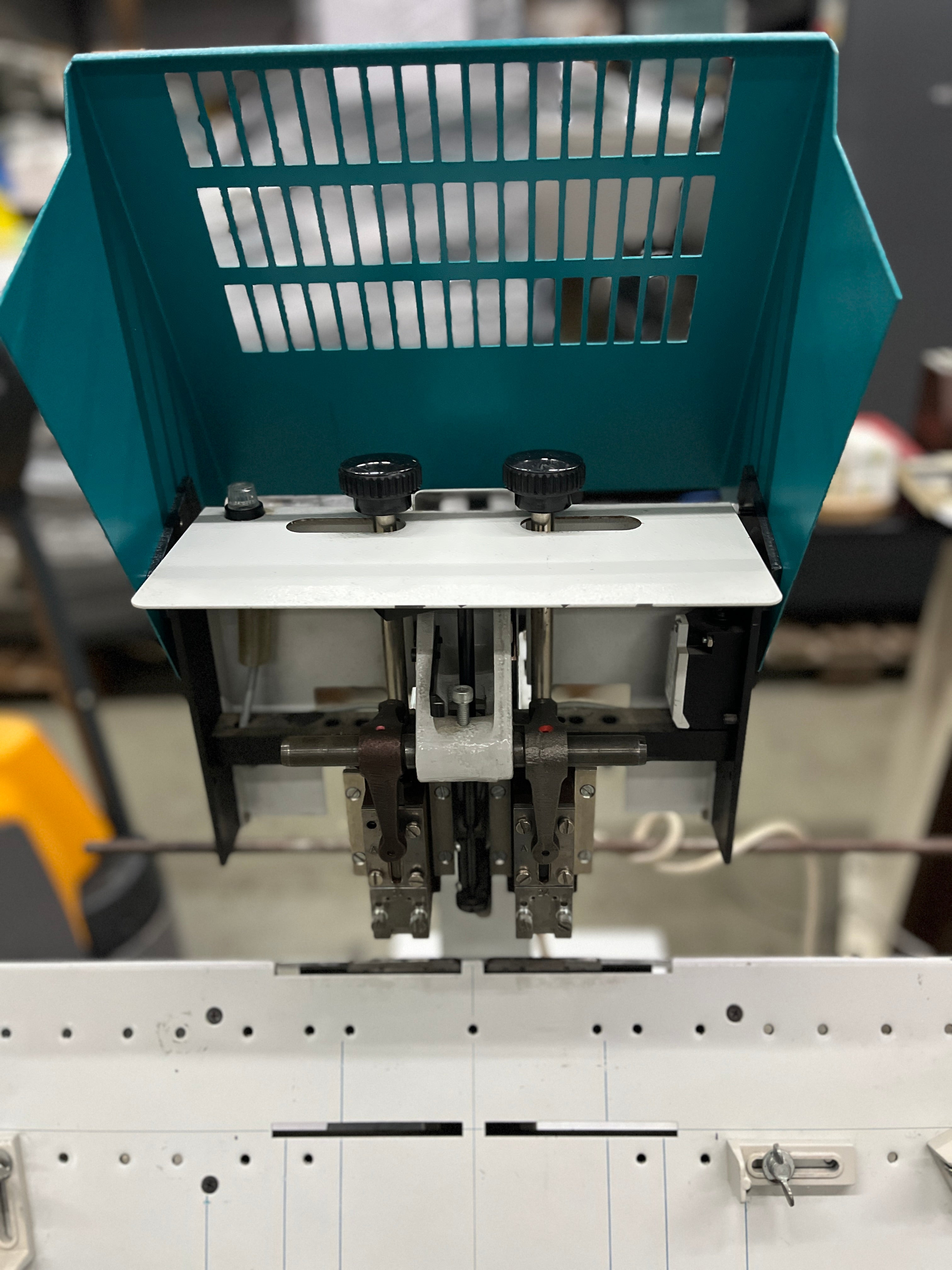 Nagel Multinak S Double head staple stitching machine