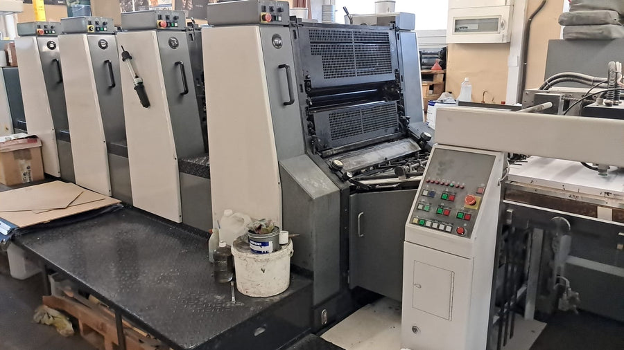 2001 KOMORI L 428
