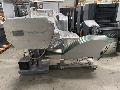 PGF Maxi Envelope feeder