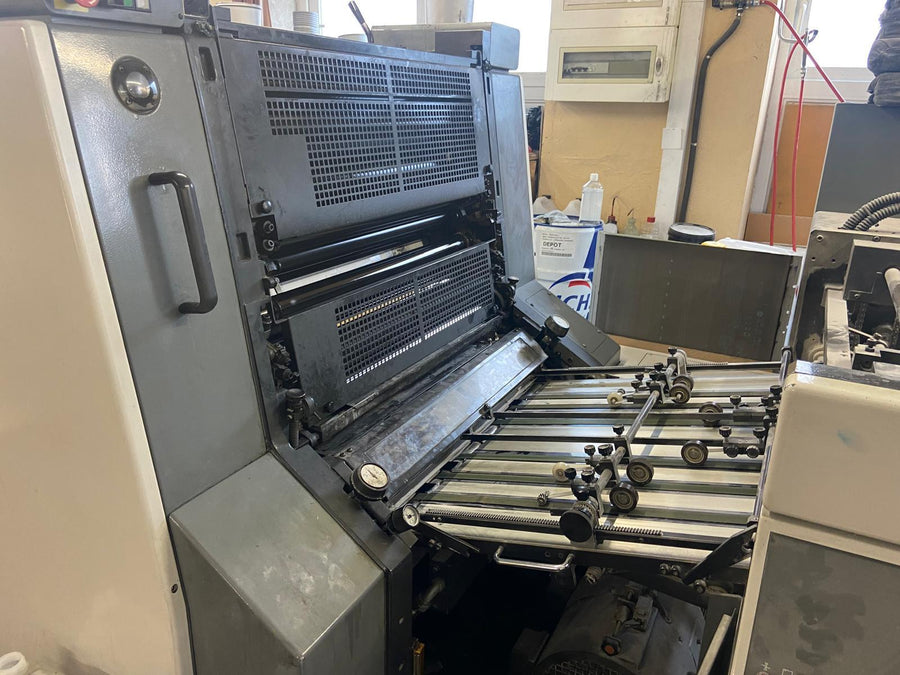 2001 KOMORI L 428
